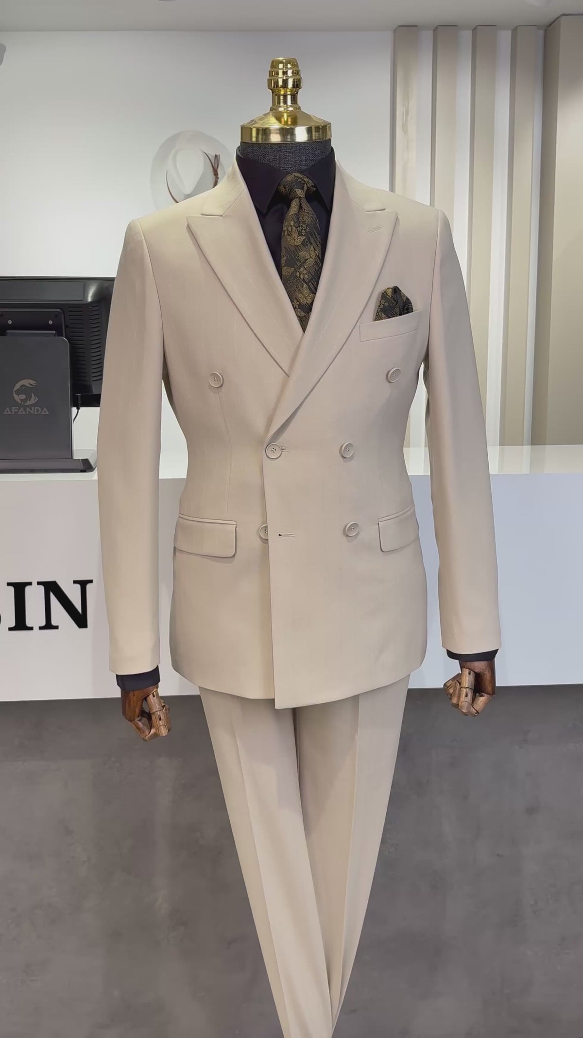 Slim Fit Erkek Sivri Yaka Desenli Kruvaze Ceket Pantolon Takım Elbise- Bej